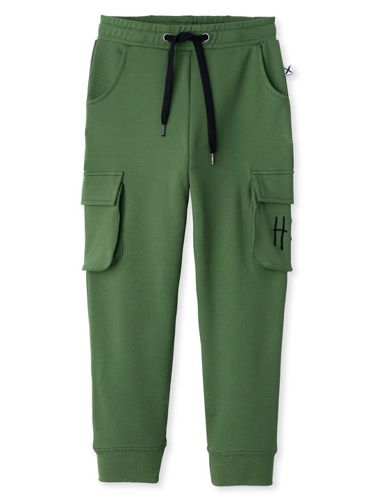 Minti kids clothing. Tapered leg trackies with awesome cargo style pockets, front pockets, shoelace cord and 2x2 rib waistband and cuffs. 320 Gram // 95% Cotton // 5% Elastane.