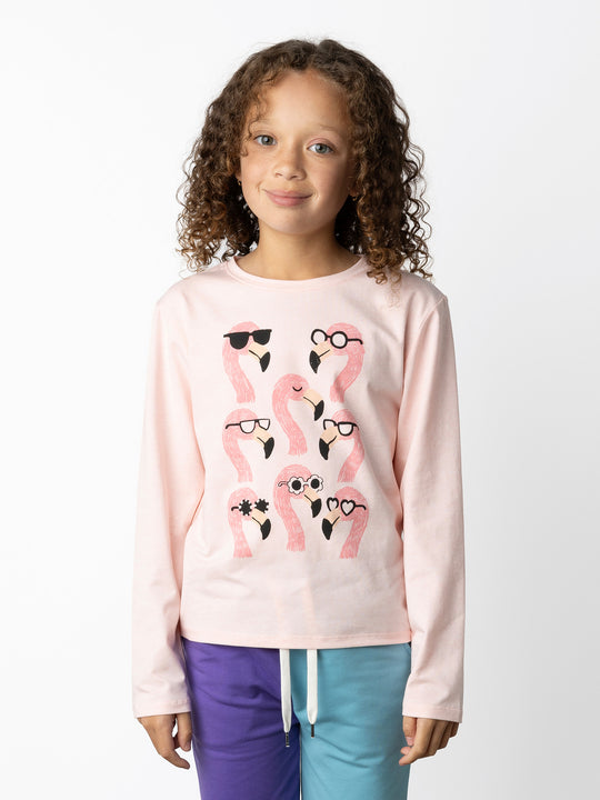 Minti kids clothing. Boxy style long sleeved tee. 190 Gram // 95% Cotton // 5% Elastane.