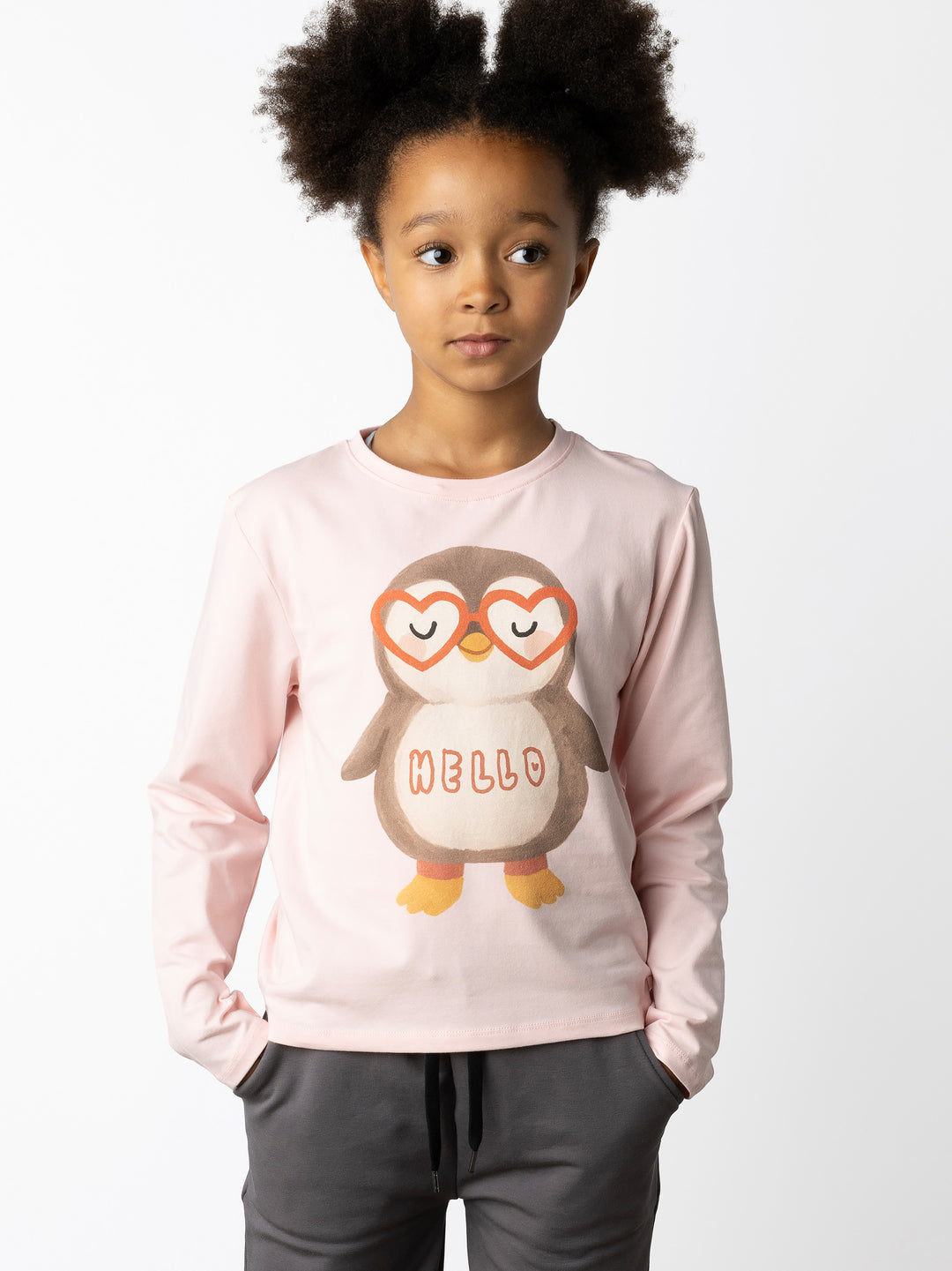 Minti kids clothing. Boxy style long sleeved tee. 190 Gram // 95% Cotton // 5% Elastane.