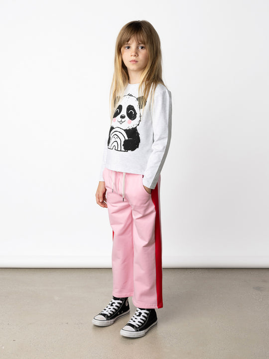 Minti kids clothing. Boxy style long sleeved tee. 190 Gram // 95% Cotton // 5% Elastane.