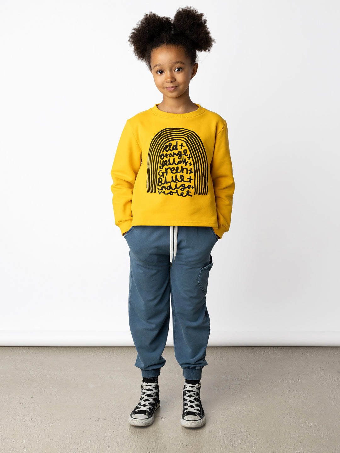 Minti kids clothing. Boxy crew with 2x2 rib neck and cuffs. 330 Gram // Brushed Inside // 95% Cotton // 5% Elastane.