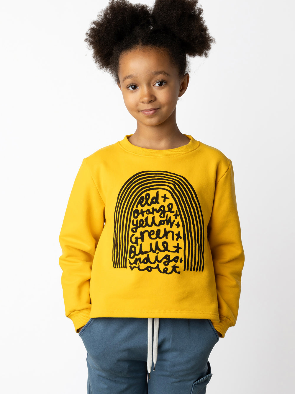 Minti kids clothing. Boxy crew with 2x2 rib neck and cuffs. 330 Gram // Brushed Inside // 95% Cotton // 5% Elastane.