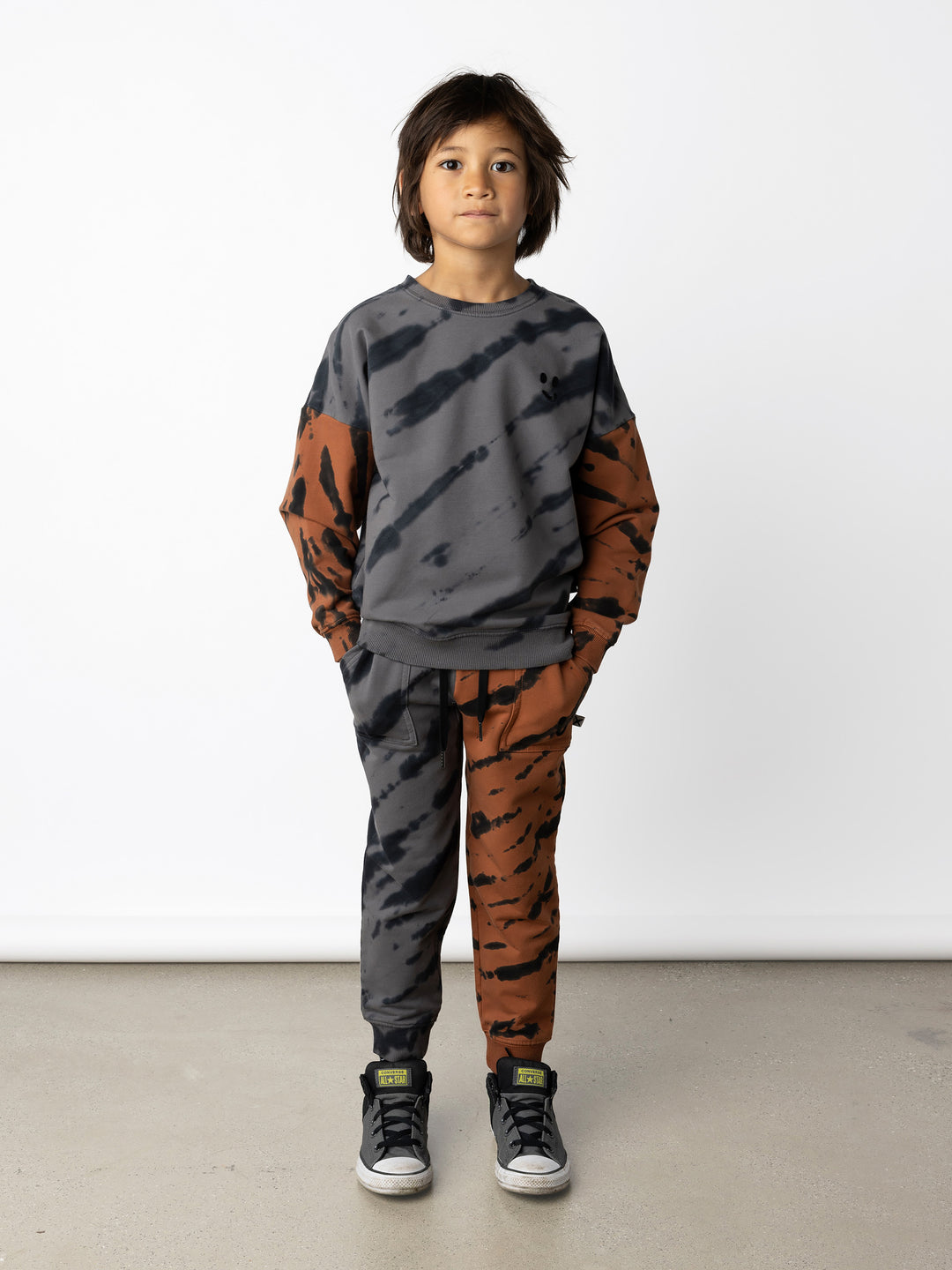 Minti kids clothing. Super cosy oversized fit crew with drop shoulder detail. 2x2 Rib at the neck, hem and cuffs. 320 Gram // 95% Cotton // 5% Elastane.