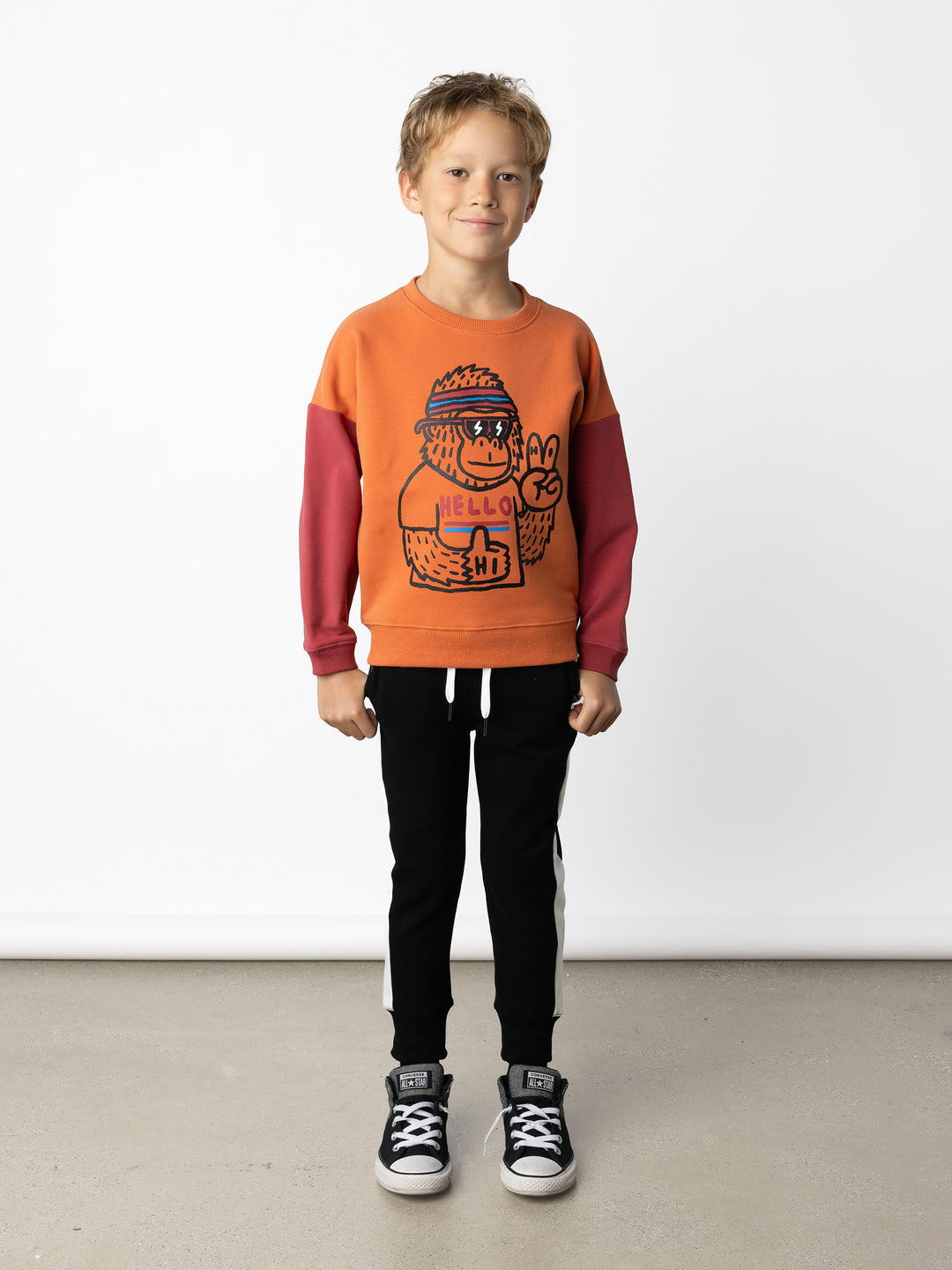 Minti kids clothing. Super cosy oversized fit crew with drop shoulder detail. 2x2 Rib at the neck, hem and cuffs. 330 Gram // Brushed Inside // 95% Cotton // 5% Elastane.