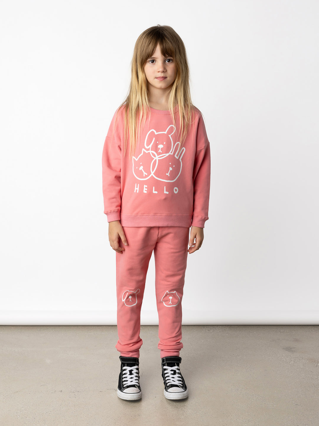 Minti kids clothing. Super cosy oversized fit crew with drop shoulder detail. 2x2 Rib at the neck, hem and cuffs. 330 Gram // Brushed Inside // 95% Cotton // 5% Elastane.