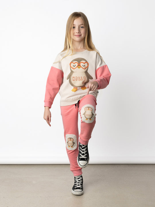 Minti kids clothing. Super cosy oversized fit crew with drop shoulder detail. 2x2 Rib at the neck, hem and cuffs. 330 Gram // Brushed Inside // 95% Cotton // 5% Elastane.