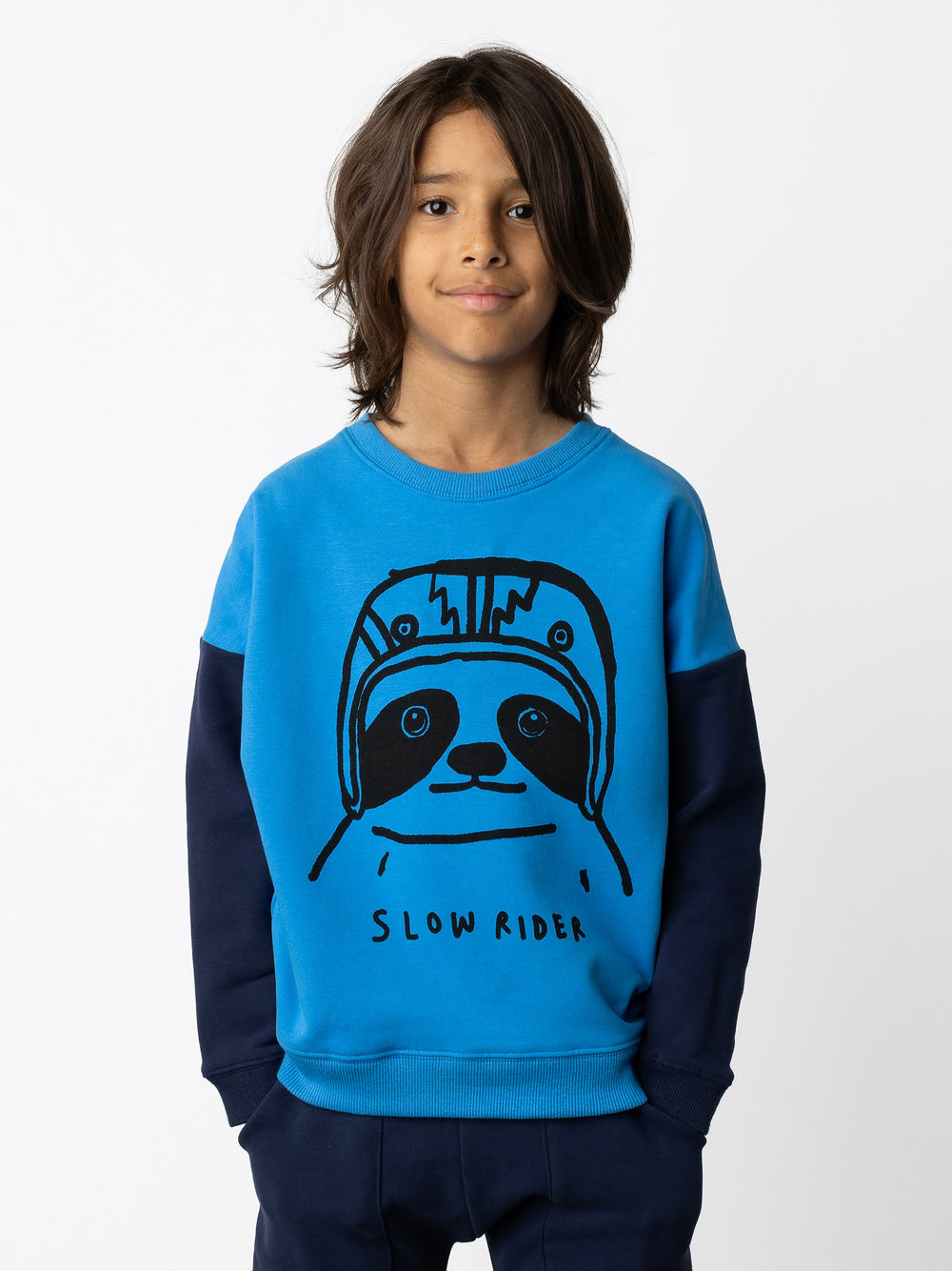 Minti kids clothing. Super cosy oversized fit crew with drop shoulder detail. 2x2 Rib at the neck, hem and cuffs. 330 Gram // Brushed Inside // 95% Cotton // 5% Elastane.
