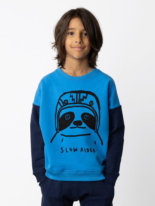 Minti kids clothing. Super cosy oversized fit crew with drop shoulder detail. 2x2 Rib at the neck, hem and cuffs. 330 Gram // Brushed Inside // 95% Cotton // 5% Elastane.