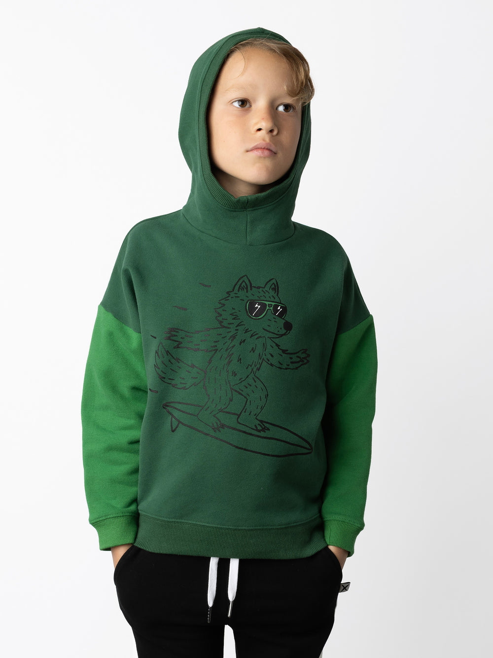 Minti kids clothing. Super cosy oversized fit hoodie with drop shoulder detail. 2x2 Rib on the hood edge, hem and cuffs. 330 Gram // Brushed Inside // 95% Cotton // 5% Elastane.