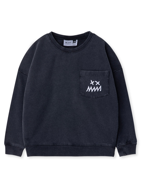 Minti kids clothing. Super cosy oversized fit crew with drop shoulder detail and cool front pocket. 2x2 Rib at the neck, hem and cuffs. 260 Gram // 95% Cotton // 5% Elastane.