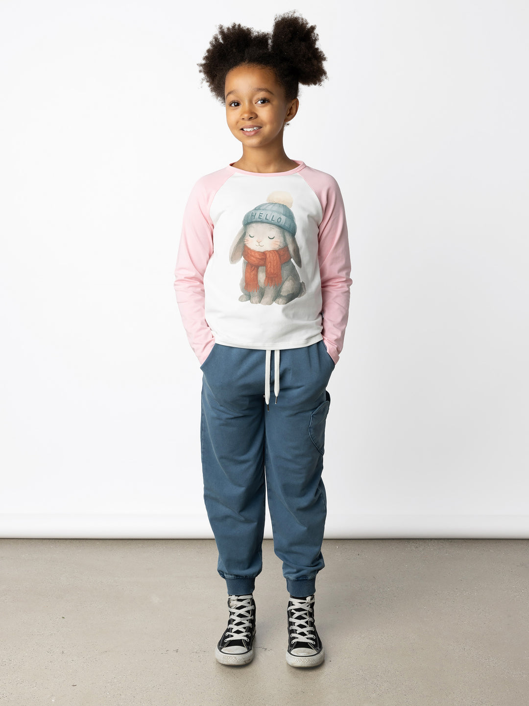 Minti kids clothing. Luxe raglan tee with contrast sleeves and neck. 190 Gram // 95% Cotton // 5% Elastane.