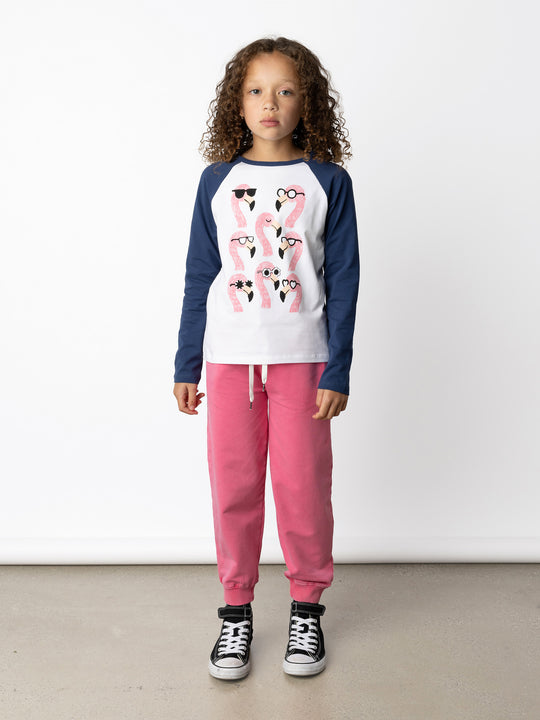 Minti kids clothing. Luxe raglan tee with contrast sleeves and neck. 190 Gram // 95% Cotton // 5% Elastane.