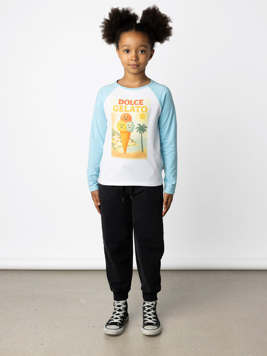 Minti kids clothing. Luxe raglan tee with contrast sleeves and neck. 190 Gram // 95% Cotton // 5% Elastane.