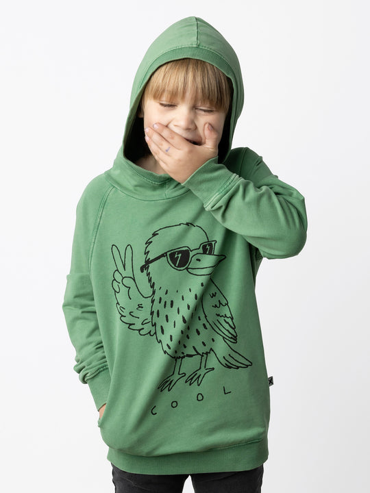 Minti kids clothing. Super comfy hoodie with side pockets and higher neck - perfect for cold days! 260 Gram // 95% Cotton // 5% Elastane.