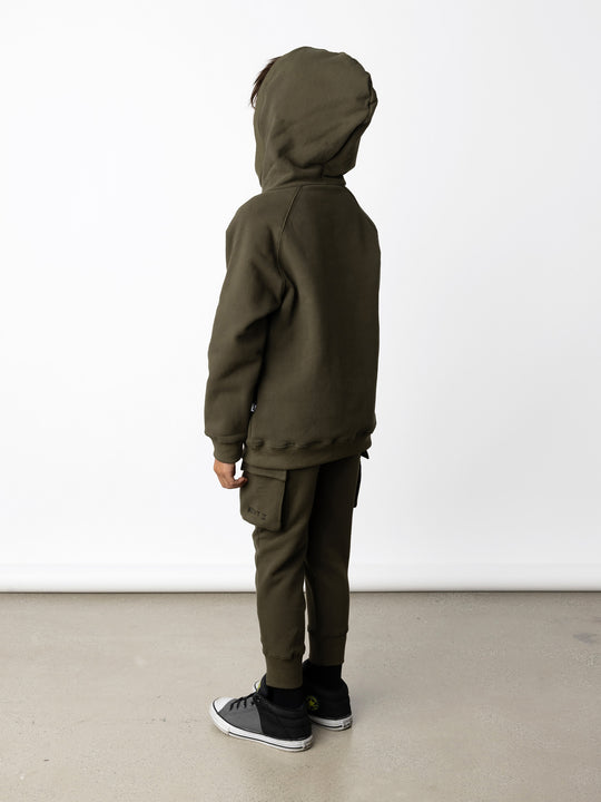 Minti kids clothing. Super comfy hoodie with side pockets and higher neck - perfect for cold days! 330 Gram // Brushed Inside // 95% Cotton // 5% Elastane.