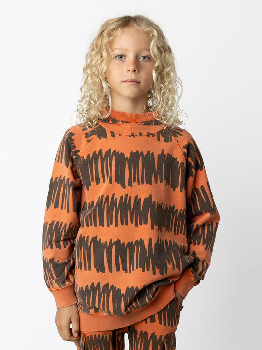 Minti kids clothing. Super comfy hoodie with side pockets and higher neck - perfect for cold days! 260 Gram // 95% Cotton // 5% Elastane.
