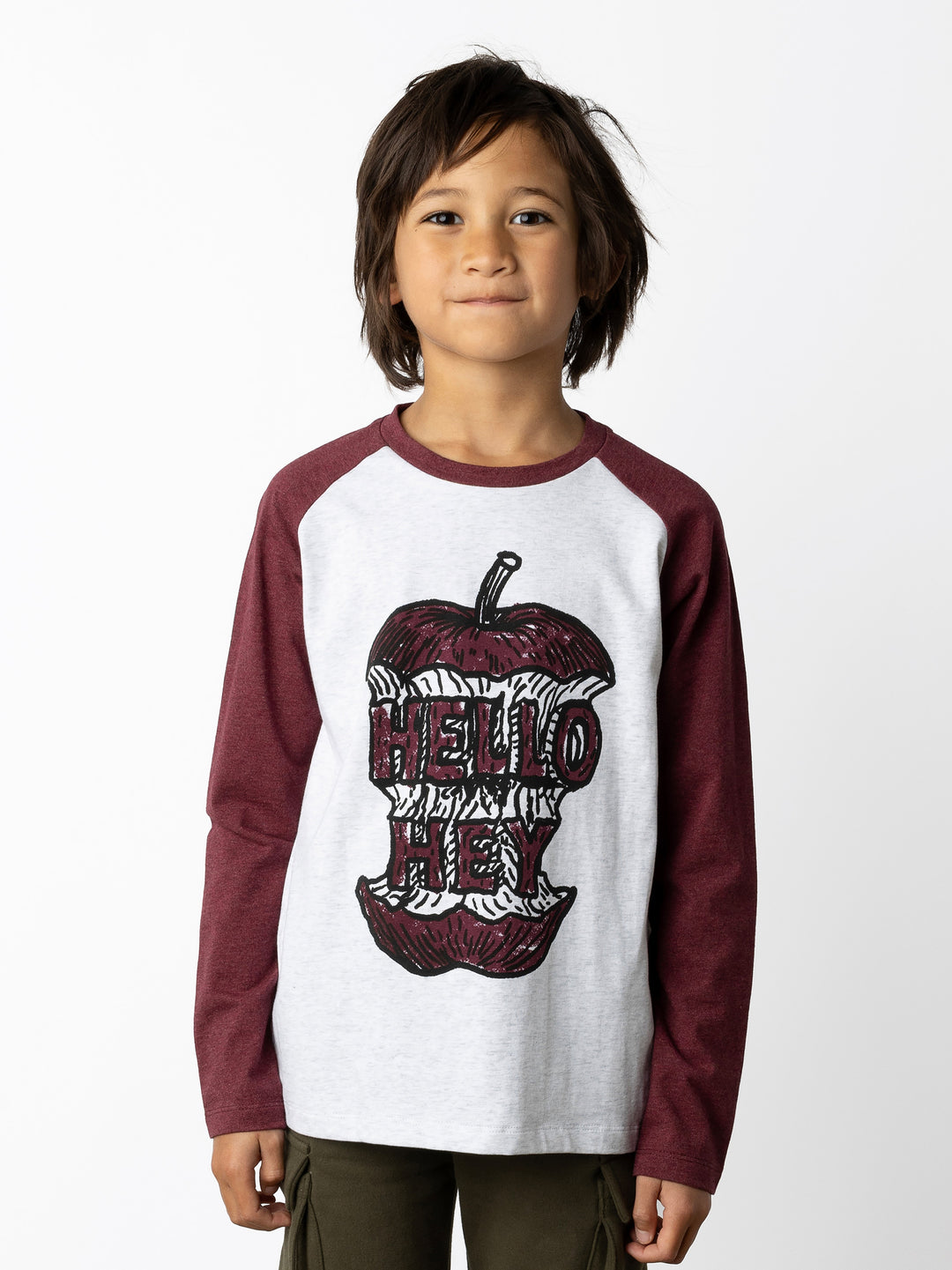 Minti kids clothing. Luxe raglan tee with contrast sleeves and neck. 190 Gram // 95% Cotton // 5% Elastane.