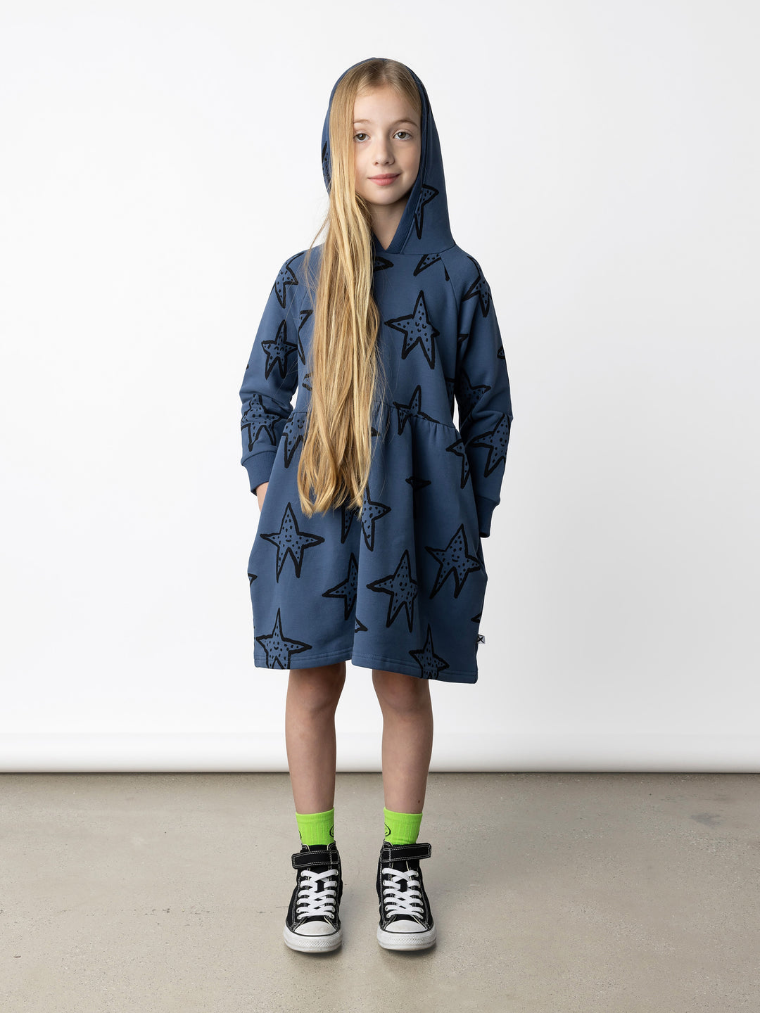 Minti kids clothing. Comfy hoodie dress with empire seam, ruching at the seam and hidden side pockets. 330 Gram // Brushed Inside // 95% Cotton // 5% Elastane.