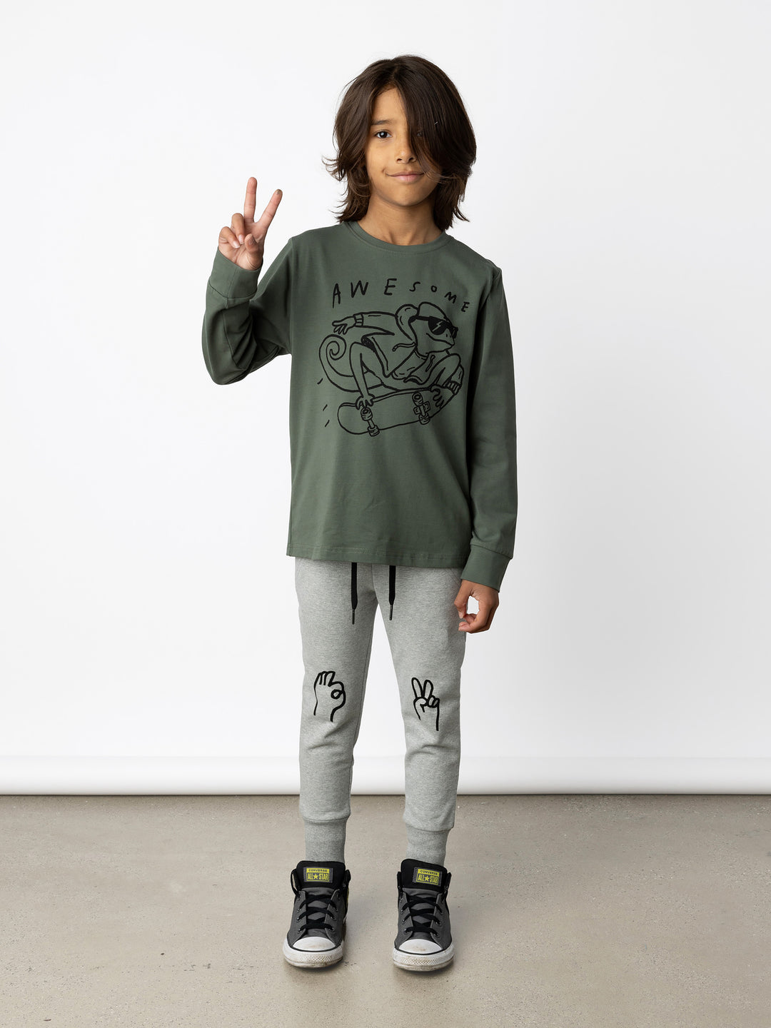 Minti kids clothing. Super luxe tee with self cuffs. 190 Gram // 95% Cotton // 5% Elastane.