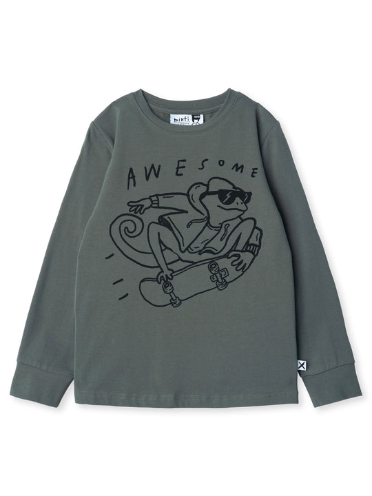 Minti kids clothing. Super luxe tee with self cuffs. 190 Gram // 95% Cotton // 5% Elastane.