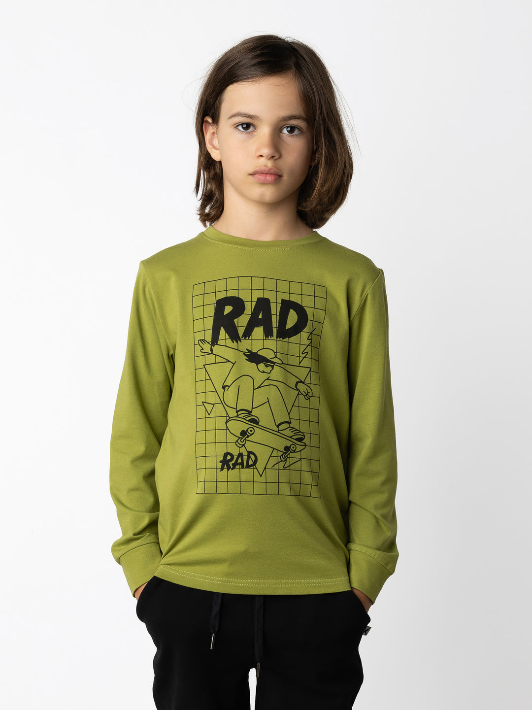 Minti kids clothing. Super luxe tee with self cuffs. 190 Gram // 95% Cotton // 5% Elastane.