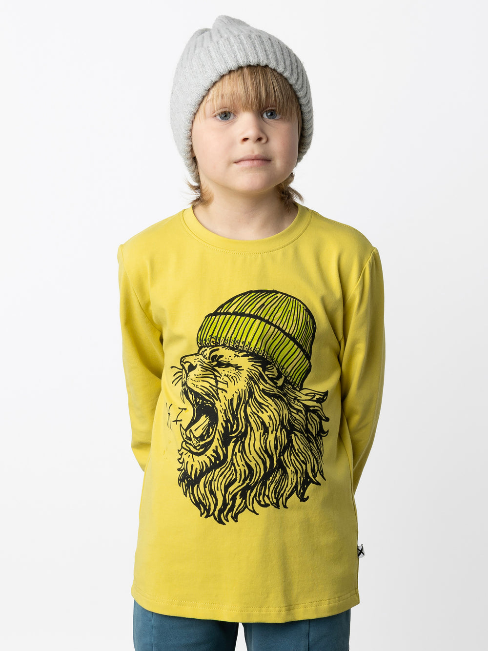 Minti kids clothing. Super luxe tee with self cuffs. 190 Gram // 95% Cotton // 5% Elastane.