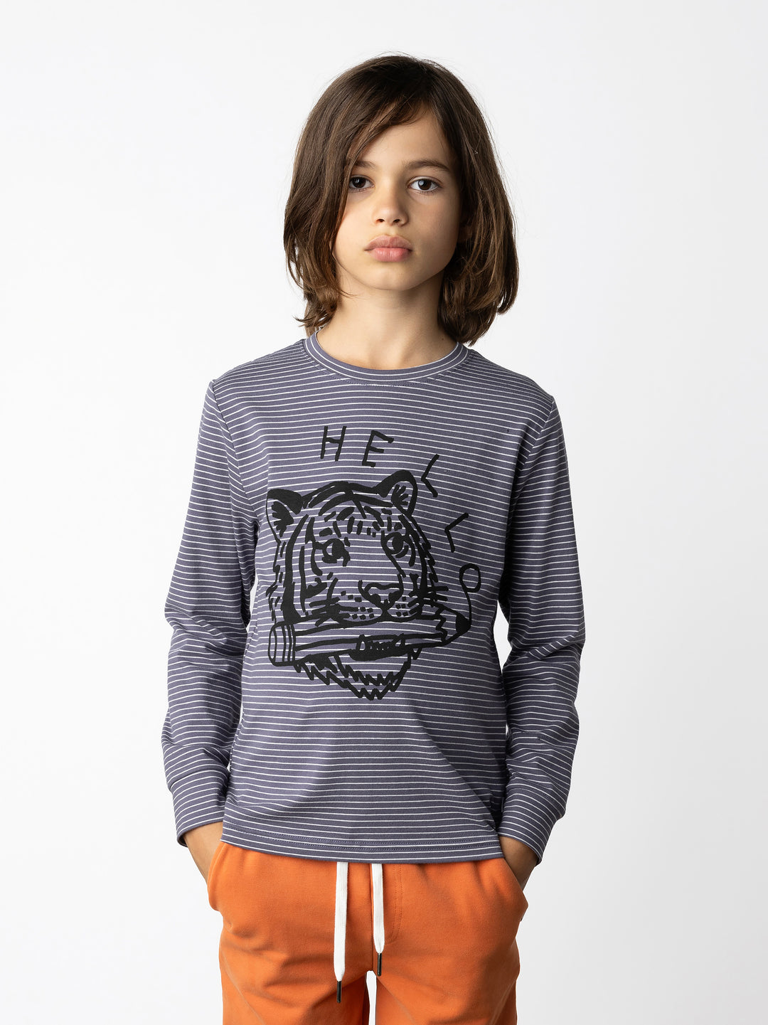 Minti kids clothing. Super luxe tee with self cuffs. 180 Gram // 95% Cotton // 5% Elastane.
