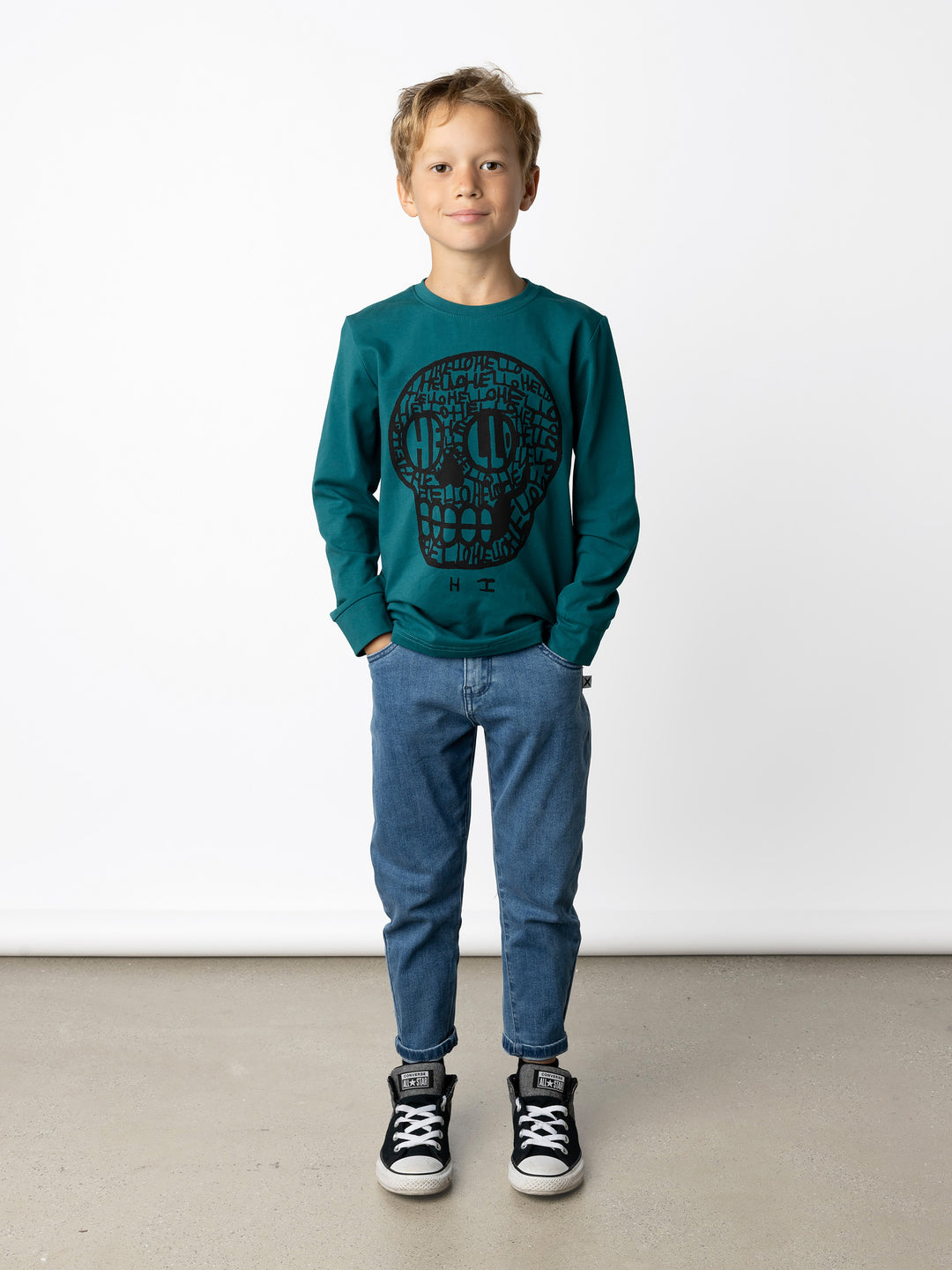 Minti kids clothing. Super luxe tee with self cuffs. 190 Gram // 95% Cotton // 5% Elastane.
