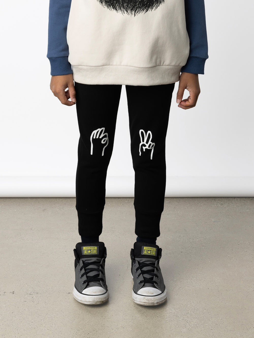 Minti kids clothing. Straight leg trackies with stitched detail pockets, elasticated waistband, shoelace ties and back pocket. 330 Gram // Brushed Inside // 95% Cotton // 5% Elastane.