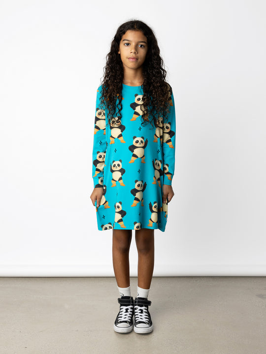 Minti kids clothing. Awesome tshirting weight dress with pinched waist detail. 190 Gram // 95% Cotton // 5% Elastane.