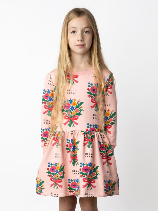 Minti kids clothing. Sweatshirting dress with ruched waist seam and hidden side pockets. 320 Gram // 95% Cotton // 5% Elastane.