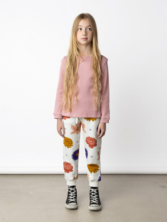Minti kids clothing. Super cool universal fit Waffle tee with self cuffs, split side seam and slightly longer back hem. 95% Cotton // 5% Elastane.