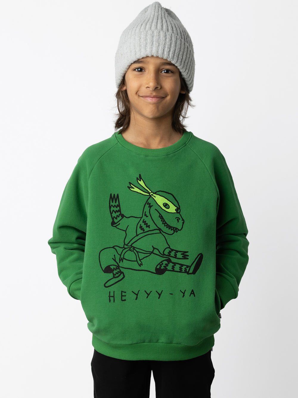 Minti kids clothing. Super cool and comfy crew with hidden side pockets. Perfect for keeping hands warm! 330 Gram // Brushed Inside // 95% Cotton // 5% Elastane.