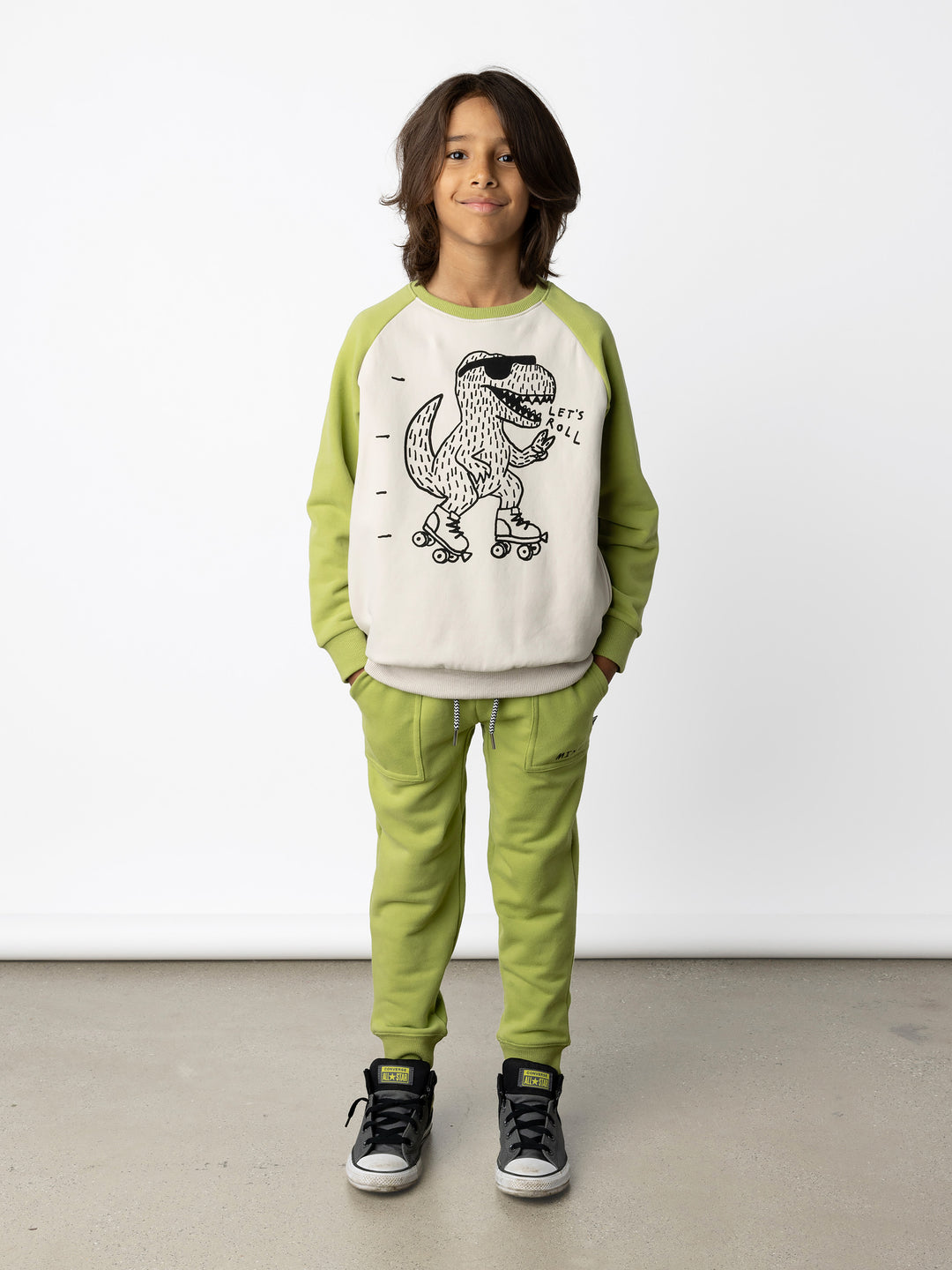 Minti kids clothing. Super cool and comfy crew with hidden side pockets. Perfect for keeping hands warm! 330 Gram // Brushed Inside // 95% Cotton // 5% Elastane.