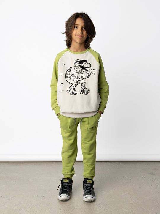 Minti kids clothing. Super cool and comfy crew with hidden side pockets. Perfect for keeping hands warm! 330 Gram // Brushed Inside // 95% Cotton // 5% Elastane.